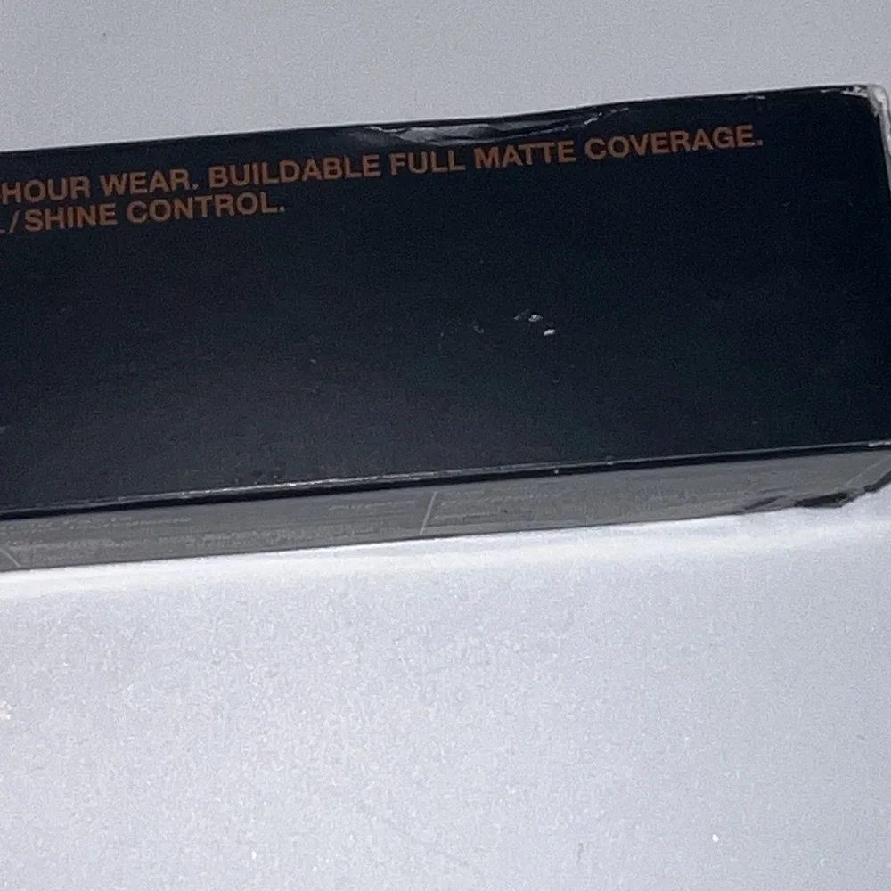 MAC Studio Fix Fluid Broad Spectrum SPF 15 Foundation - NW55 - 1 FL OZ / 30ML